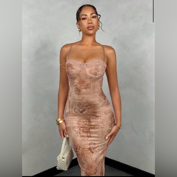 NWT Elegant Brown Floral Women's Dress - Picture 5 of 5